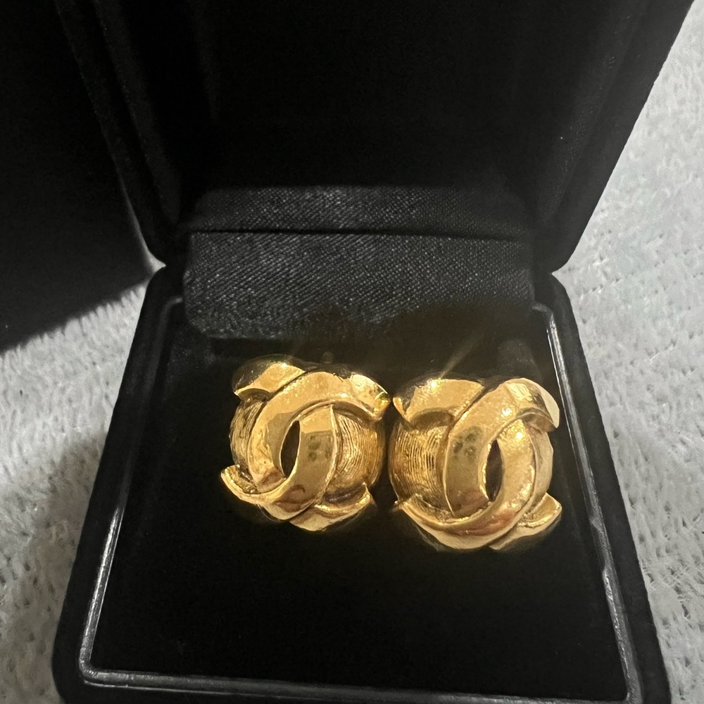 Chanel vintage clip on fashion earrings